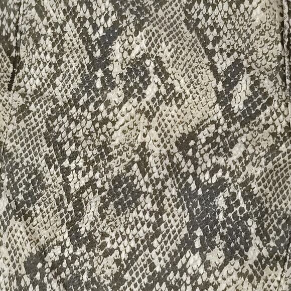 Veronica Beard Carolyn High Rise Baby Boot Cut Nude Multi Wash Python Print - Picture 6 of 12